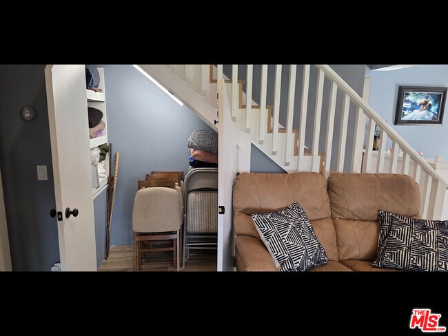 Building Photo - 4744 Haskell Ave