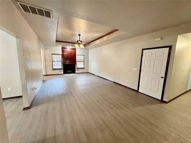 Building Photo - 409 Sage Brush Rd