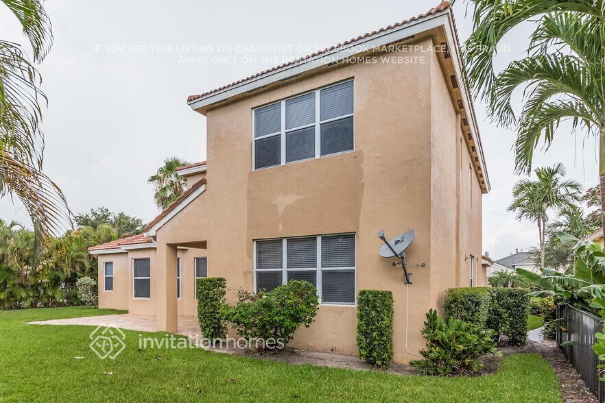 Building Photo - 126 Magnolia Way