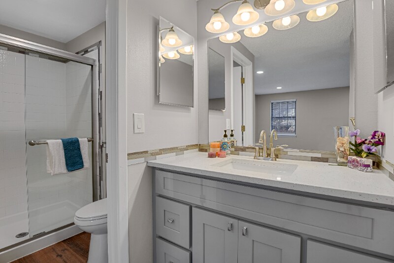 Building Photo - 8278 E Long Pl