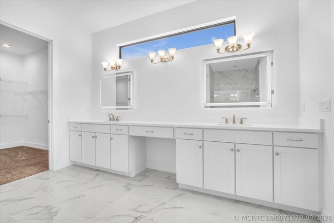 Building Photo - 13482 Artisan Cir