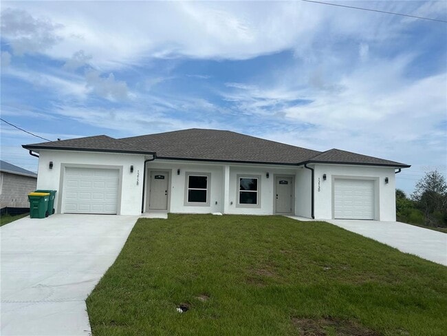 Primary Photo - 12130 Henley Ave