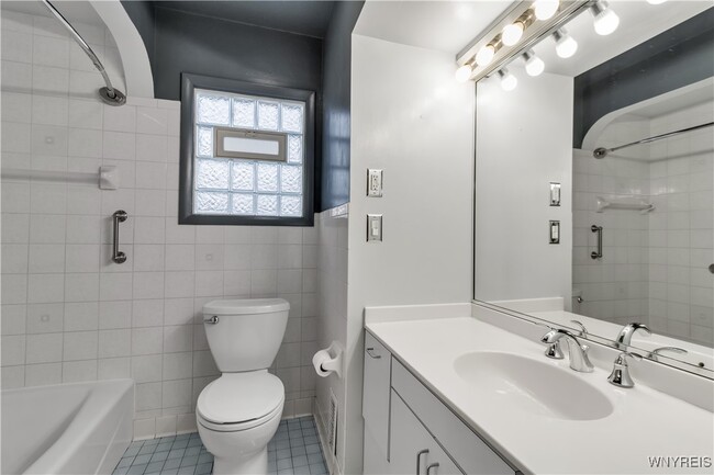 Building Photo - 179 Hamilton Blvd