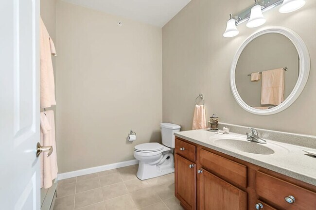 Building Photo - 15 K St