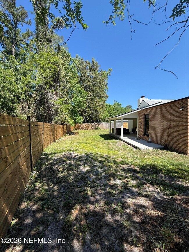 Building Photo - 8618 Boxberry Ln