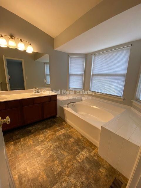 Building Photo - 2640 Cheyenne Wells Dr