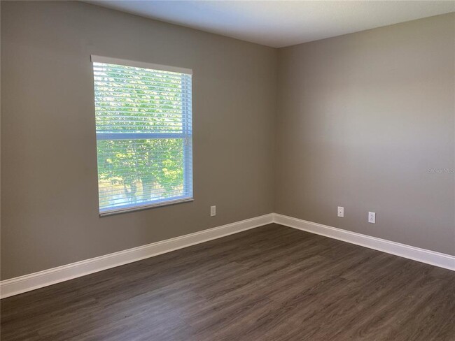 Building Photo - 4151 Knollpoint Dr