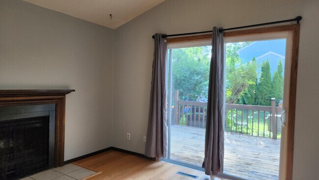 Building Photo - 3806 Sunbrook Rd