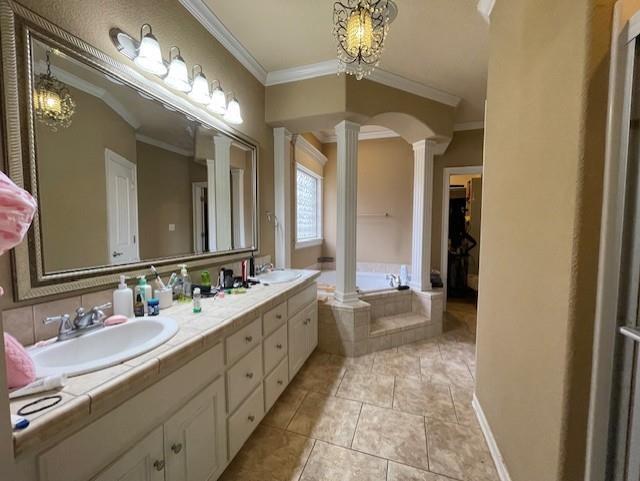 Building Photo - 2591 N Trafalger Dr