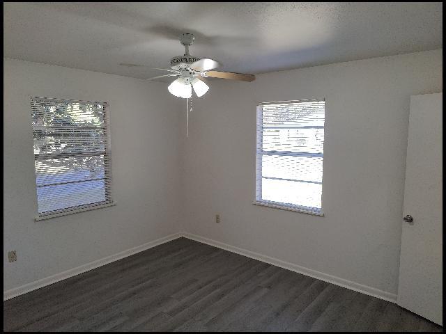 Building Photo - 204 Dobbs St