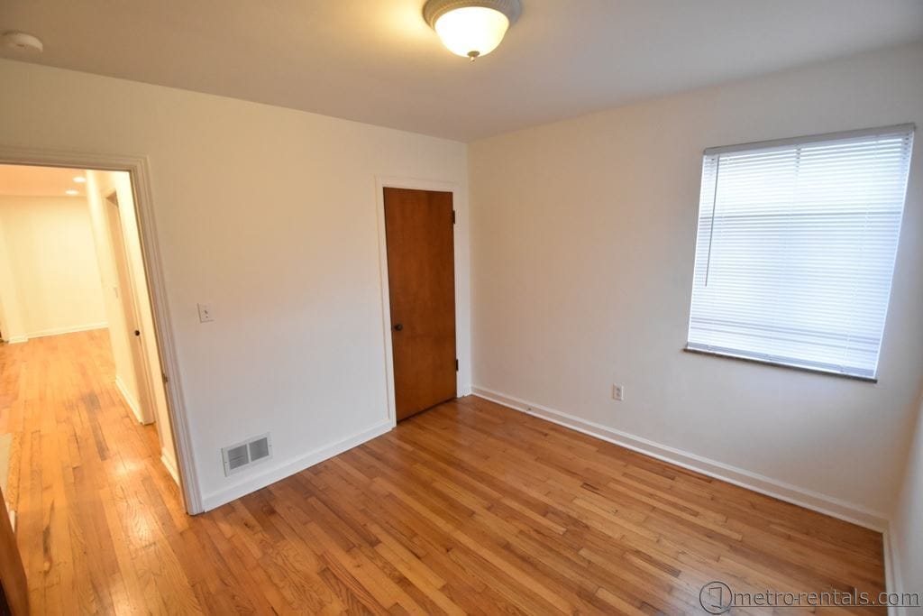 1st floor bedroom/office - 323 E Livingston Ave