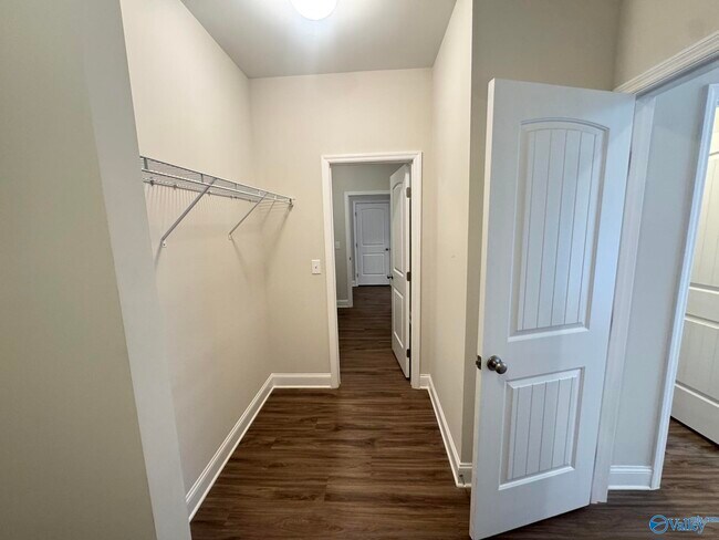 Building Photo - 151 Williams Pointe Boulevard SW