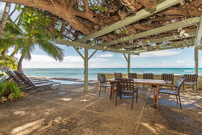 Building Photo - Tropic Seas #708- Elegant Gold Coast livin...