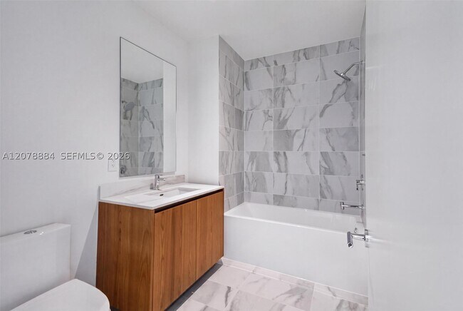Building Photo - 1400 Biscayne Blvd