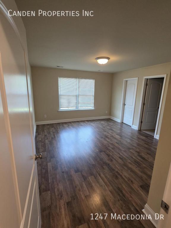 Building Photo - 1247 Macedonia Dr