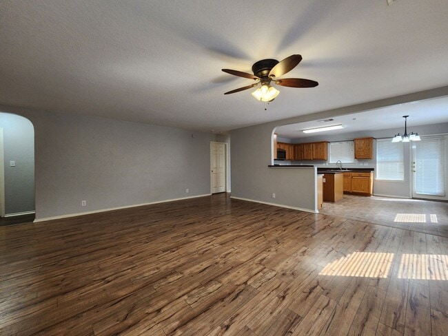 Building Photo - No Carpet / Storage Shed / Back Patio  /  ...