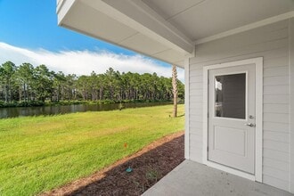 Building Photo - 232 Kara Lake Dr