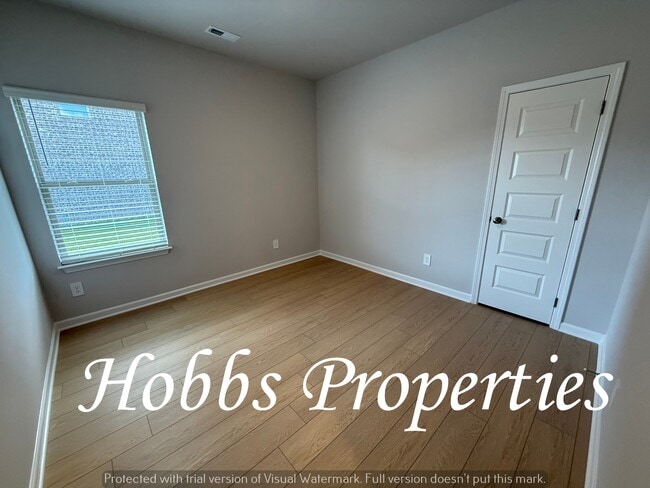 Building Photo - 16851 Orleans Dr