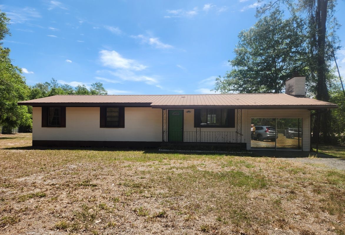 Building Photo - 2355 SE State Road 100, Starke, FL