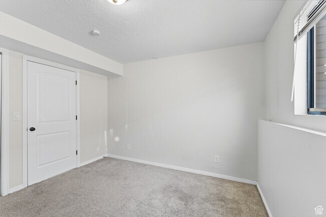 Building Photo - 2748 S 1100 E