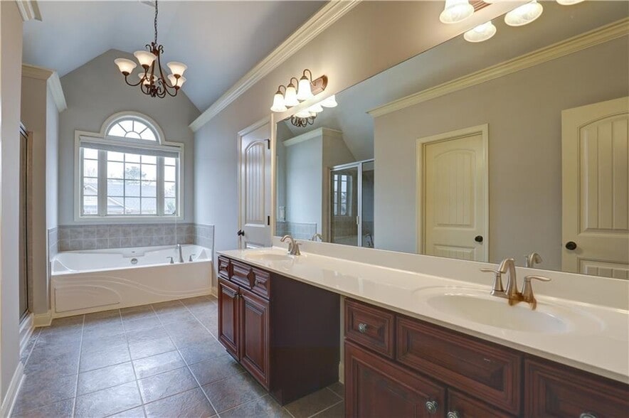 Building Photo - 1451 Primrose Park Rd