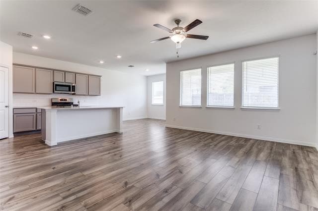 Building Photo - 1207 Mesquite Ln