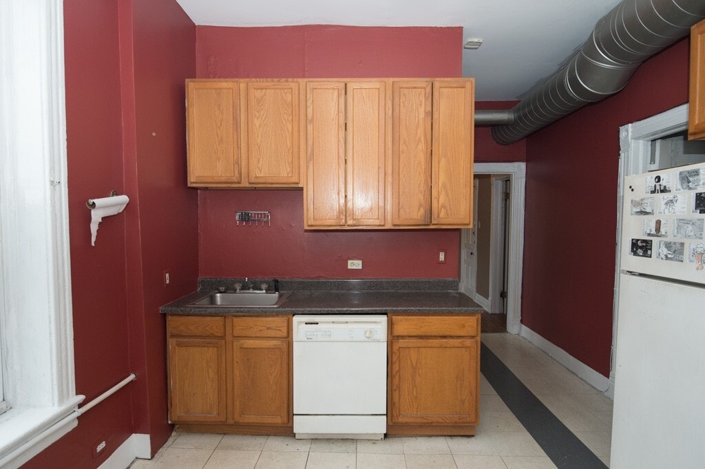 Building Photo - 1056 N Rockwell St