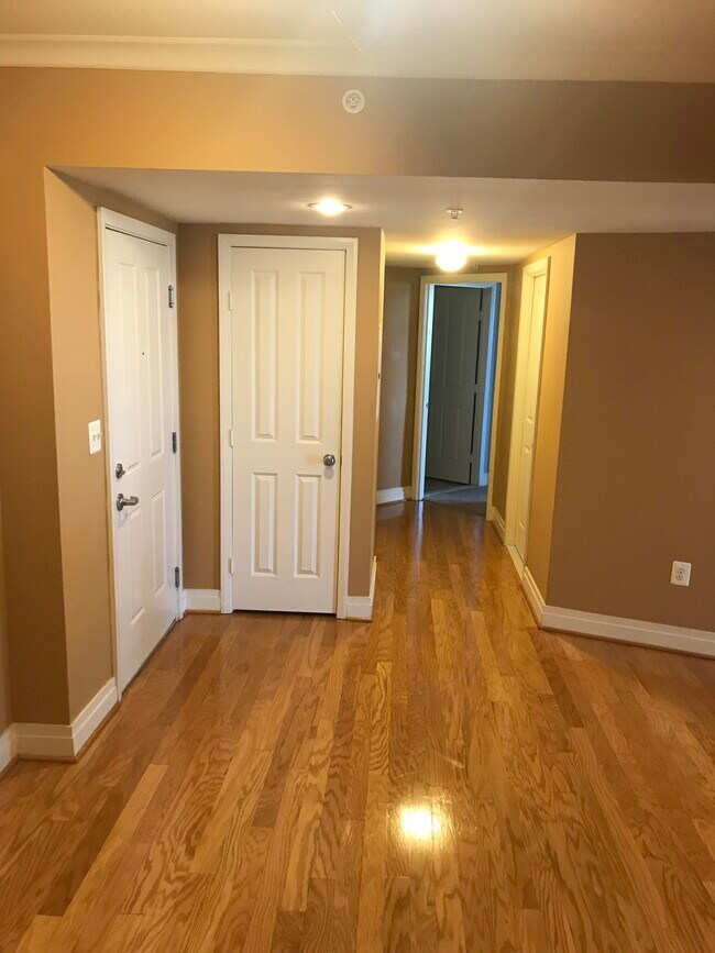 Entrance to unit - 414 Water St