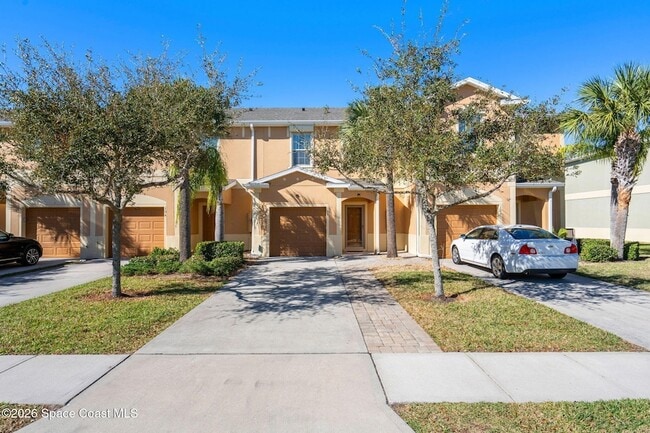 Building Photo - 2545 Revolution St