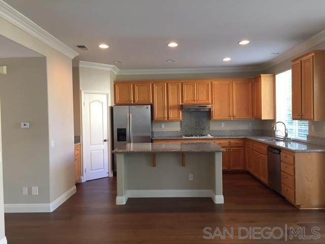 Building Photo - 12547 Carmel Canyon Rd