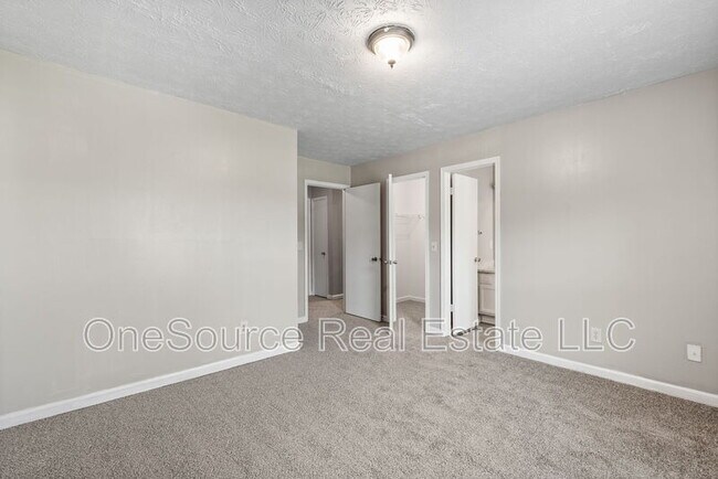 Building Photo - 3606 N Hopkins Ct