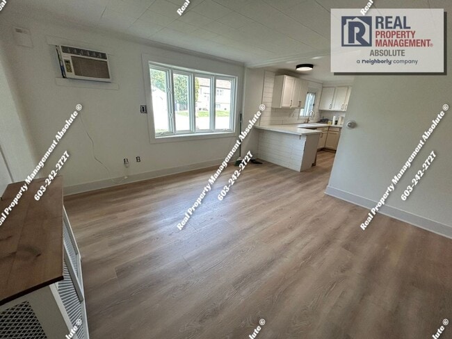 Building Photo - Charming 2-Bedroom Home with Bonus Room – ...