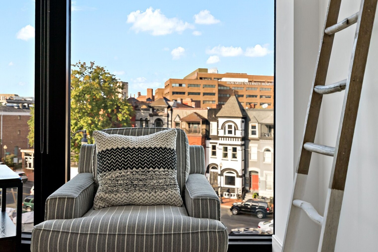 Building Photo - 1841 7th St NW