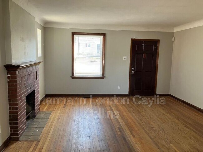 Building Photo - 6207 Tyndall Dr