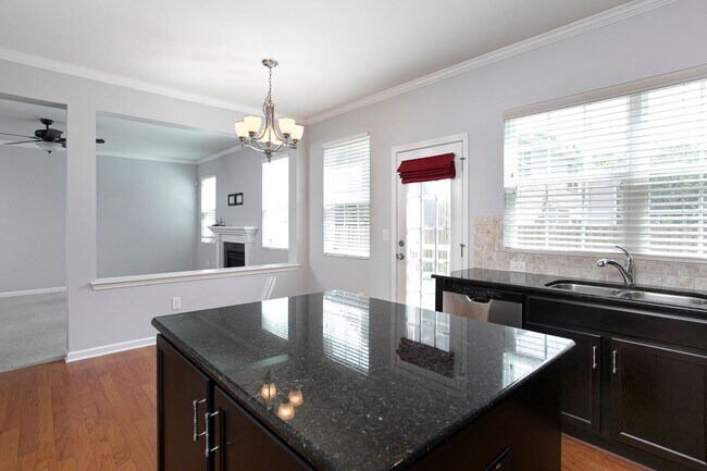 Building Photo - 427 Stapleford Ln