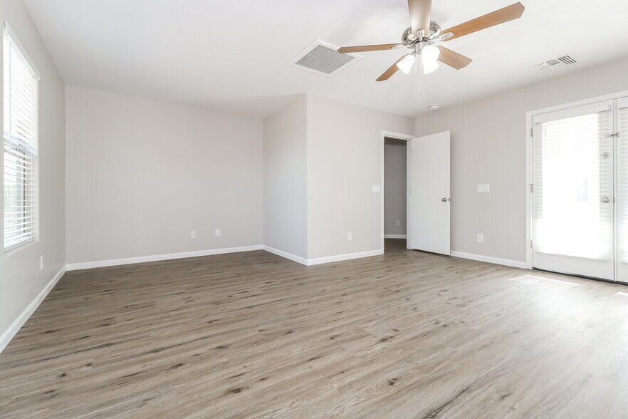 Building Photo - 9090 S 258th Ln