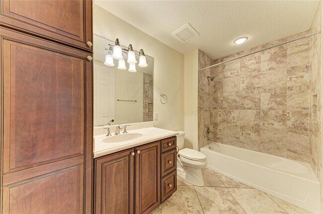 Building Photo - 5200 Manorwood Dr