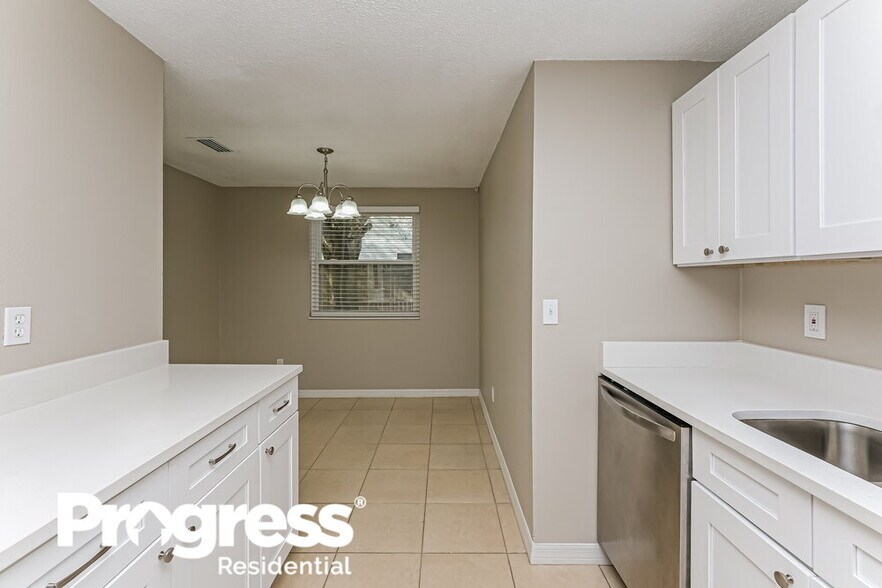 Building Photo - 719 Herlong Ct