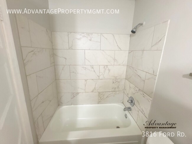 Building Photo - 3816 Ford Rd