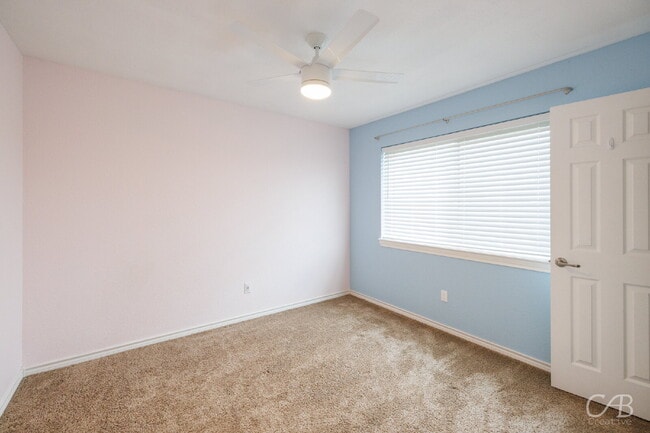 Building Photo - For Lease