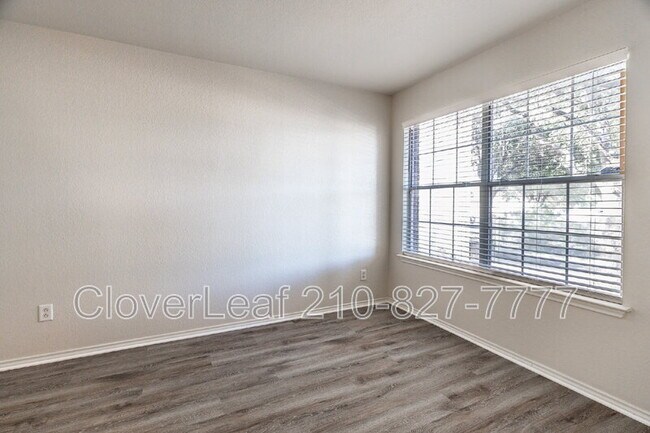 Building Photo - 10602 Terrace Plain