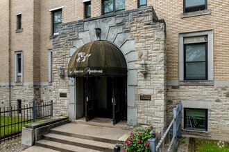 Building Photo - Niche Amadore Apartments