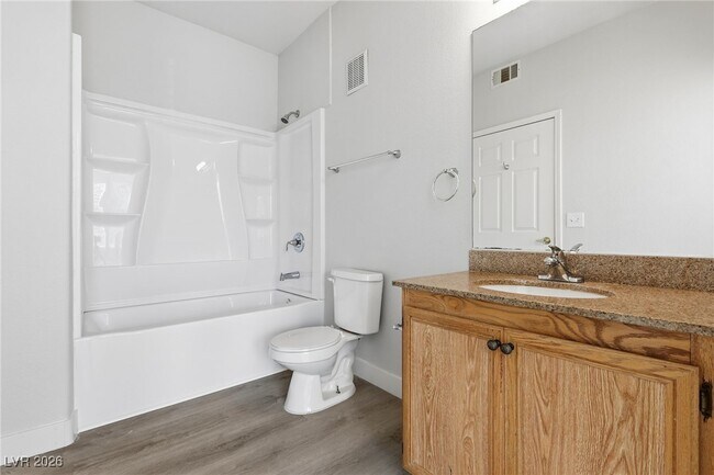 Building Photo - 10001 Peace Way