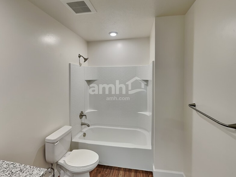 Building Photo - 4383 N Morgan Way