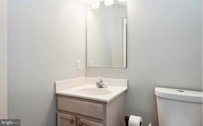 Building Photo - 16116 Edenwood Dr