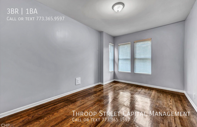 Building Photo - Spacious 3 Bedroom in Woodlawn