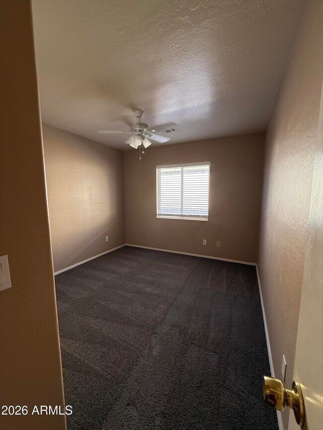 Building Photo - 12622 W Corrine Dr