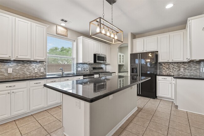 Building Photo - 3615 Caleb Ln