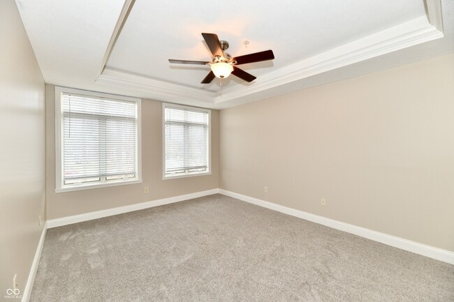 Building Photo - 8555 One W Dr