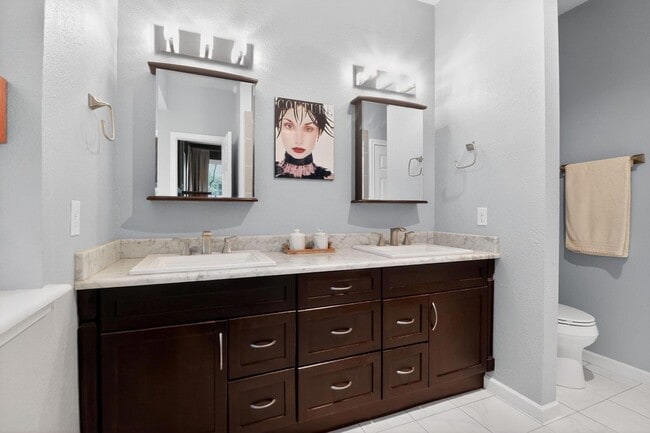 Building Photo - 1607 Gracy Farms Ln